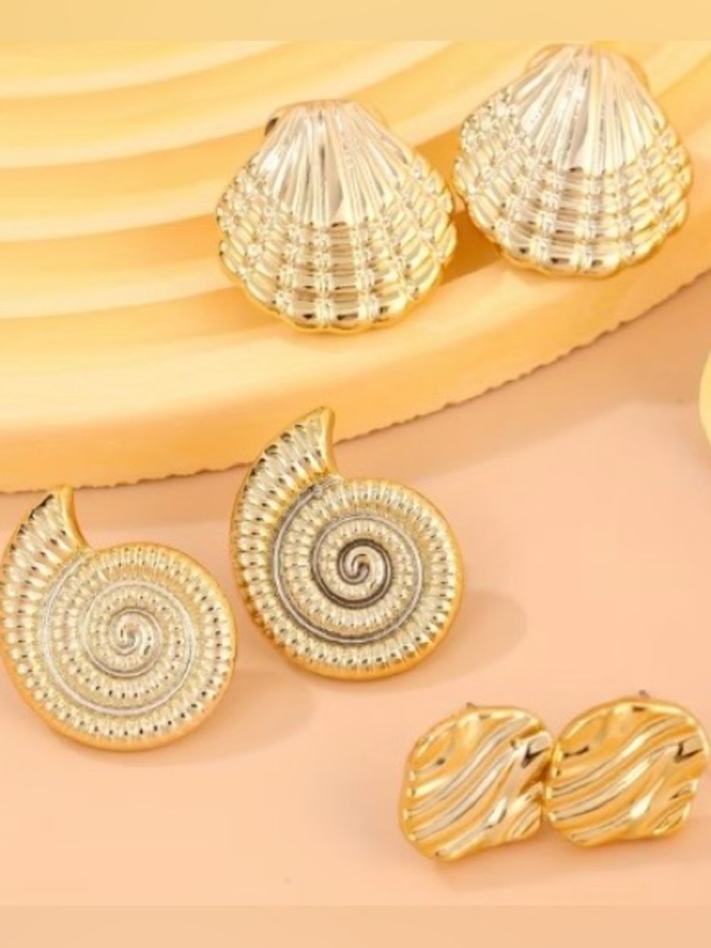 Gold Shell Stud Earrings Set of 3